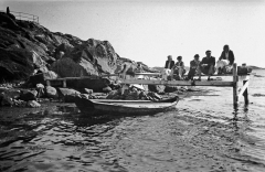 1934